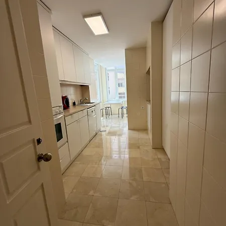 منزل للإقامة Gigi's Tv Kitchen Bathroom Center *