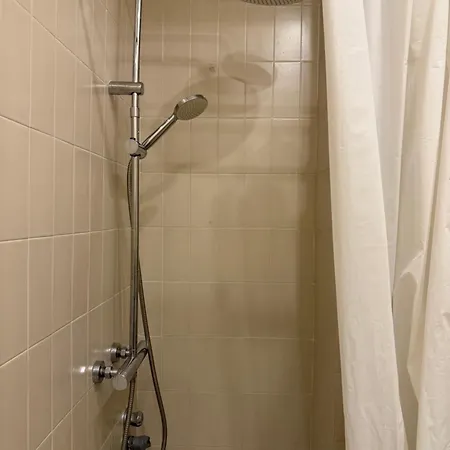 Gigi's Tv Kitchen Bathroom Center *